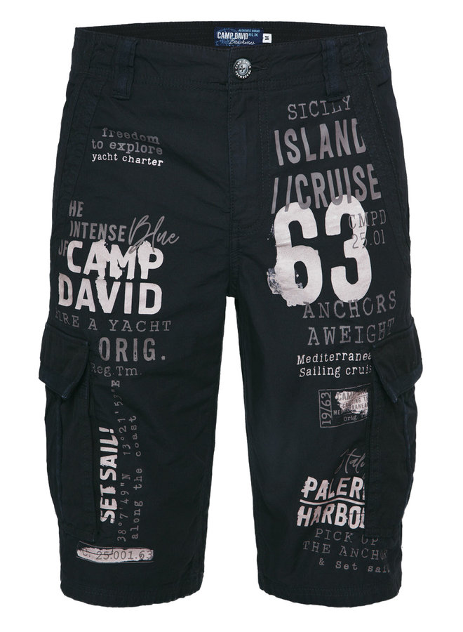 Camp David, black skater Bermuda with many label prints