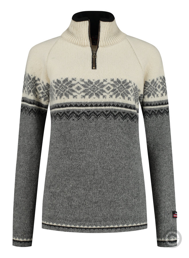 Norwegian women's sweater in Setesdals design made of 100% pure wool
