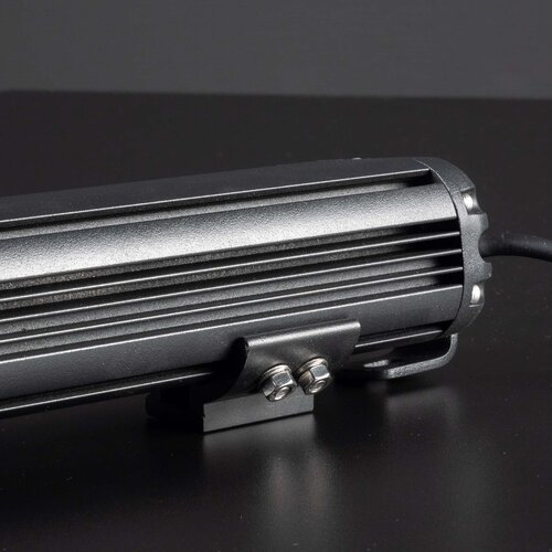 TRALERT® LED-Bar Nemesis XL 530 zweifarbiges Tagfahrlicht. 10-32 V / 53,7 cm / 15.120 lm | LD7-180151
