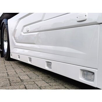 Sideskirt Verlangerung DAF XF/XG/XG+5 Dobbel Leuchten