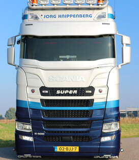 Protection de pare-brise Next Generation à bord arrondi de Scania