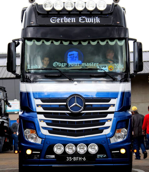 Mercedes-Benz Pare-soleil Mercedes-Benz Actros MP4