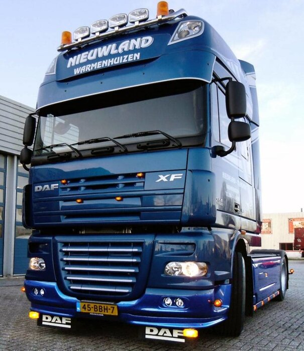 DAF DAF XF 105 Aileron de pare-chocs