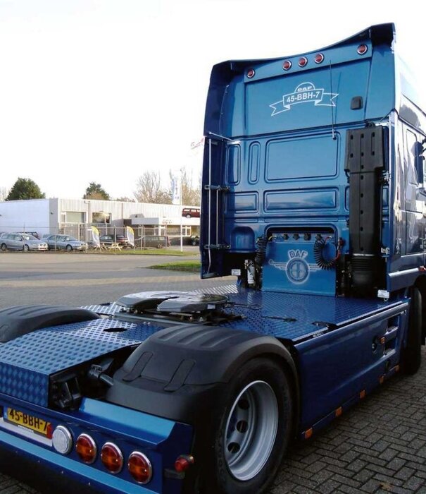 DAF DAF XF 105 Aileron de pare-chocs