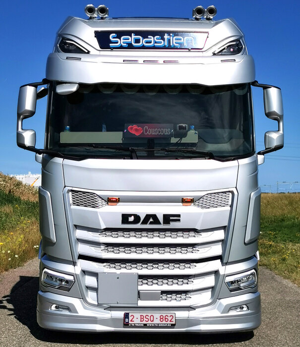 DAF Pare-soleil DAF XF/XG/XG+ 5 LED Lights