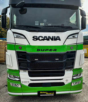 Cache-calandre S-U-P-E-R de la Next Generation de Scania