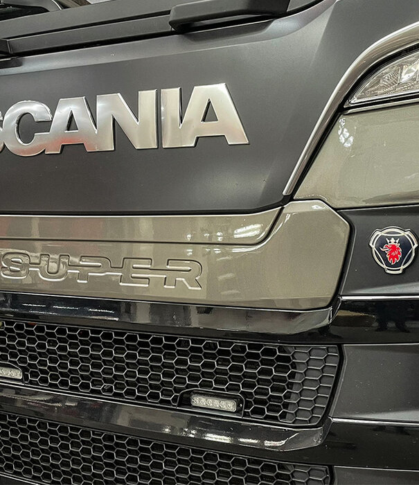 Scania Cache-calandre S-U-P-E-R de la Next Generation de Scania