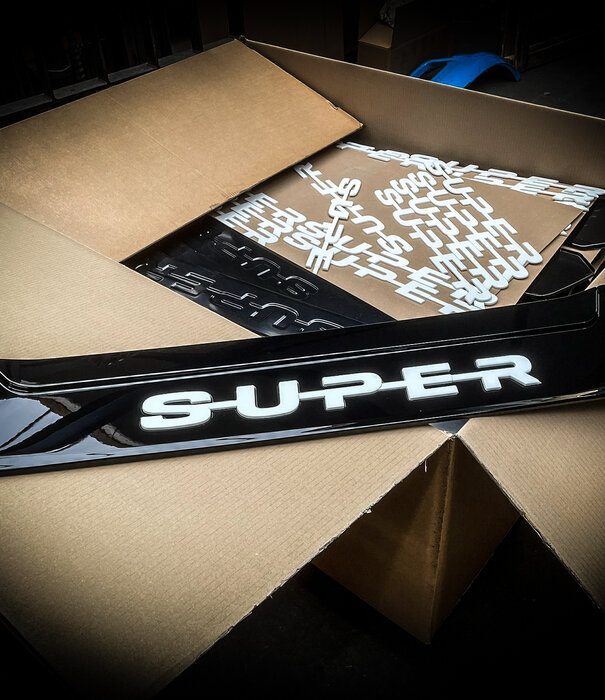 Scania Cache-calandre S-U-P-E-R de la Next Generation de Scania