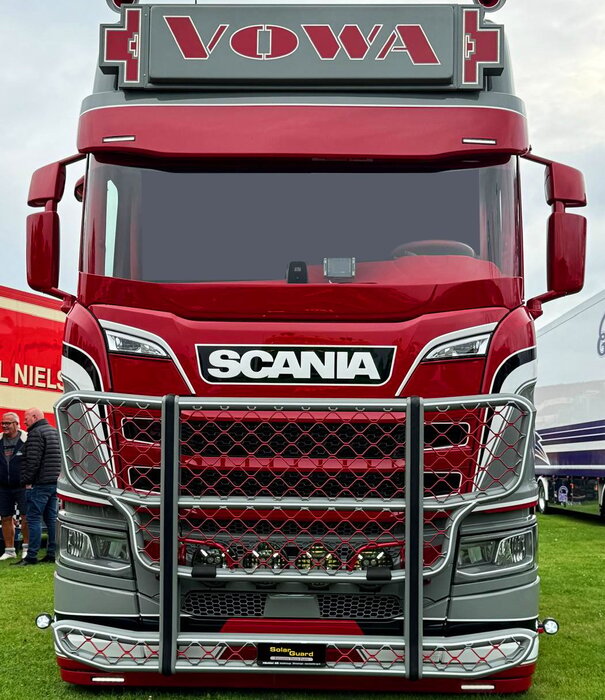 Scania Pare-soleil Scania Next Generation à bord incurvé