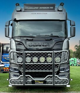 Cache-grille supérieur Scania Next Generation