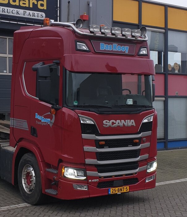 Scania Pare-soleil Scania Next Generation 4 à fond plat