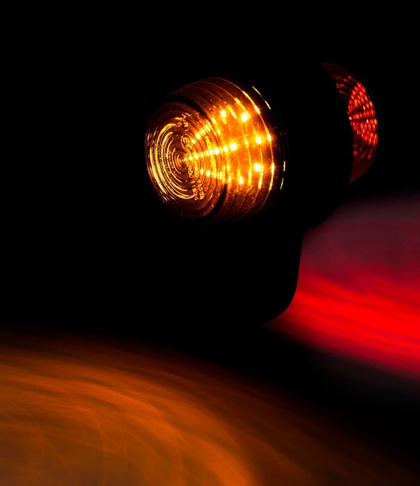 Suspension LED Dark R-A gauche, tige coudée, 12/24v, câble 50cm