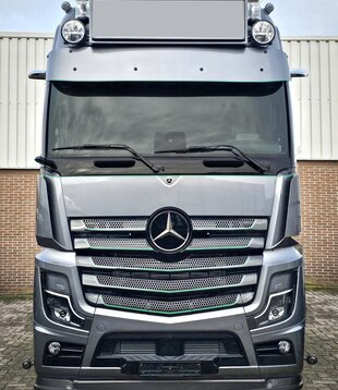 Spoiler avant Mercedes-Benz Actros MP5