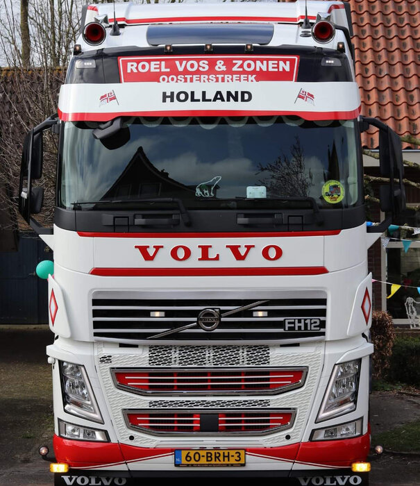Volvo Volvo FH4 Calandre supérieure