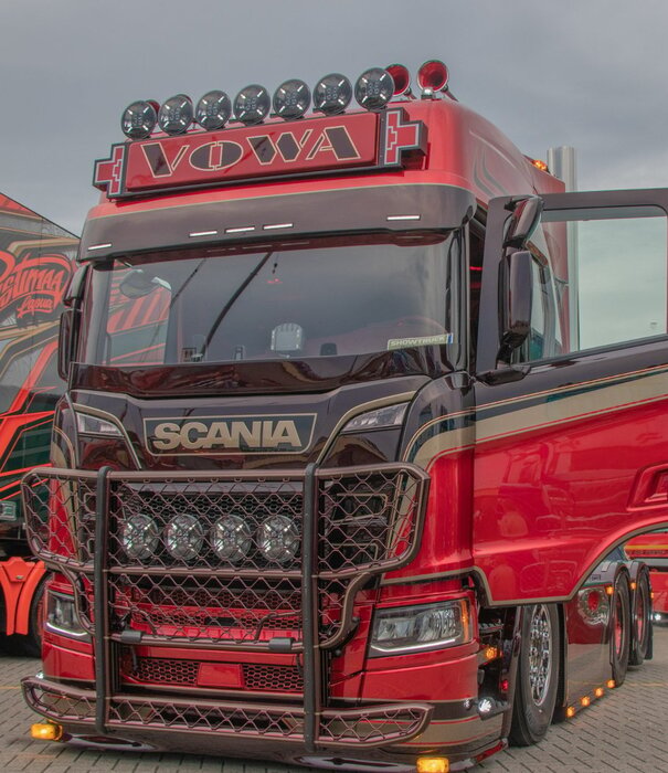 Scania Scania NGS Pare-soleil Type 2  (5 LED en bas )