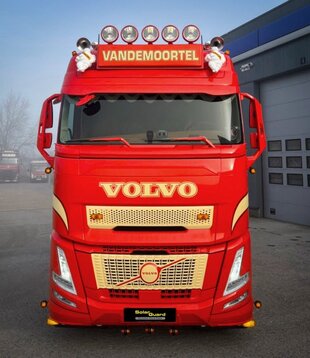 Extension de pare-soleil Volvo FH Aero