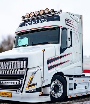 Volvo FH4/4B (5) Spoiler avant type 3