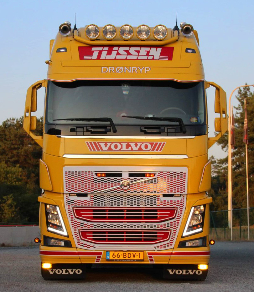 Volvo FH4 Sonnenblendenverlängerung