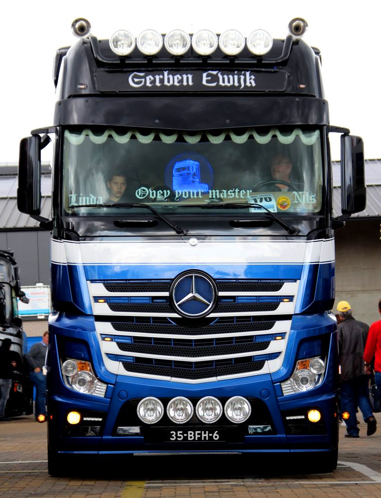 Mercedes-Benz Actros MP4 Sonnenblende