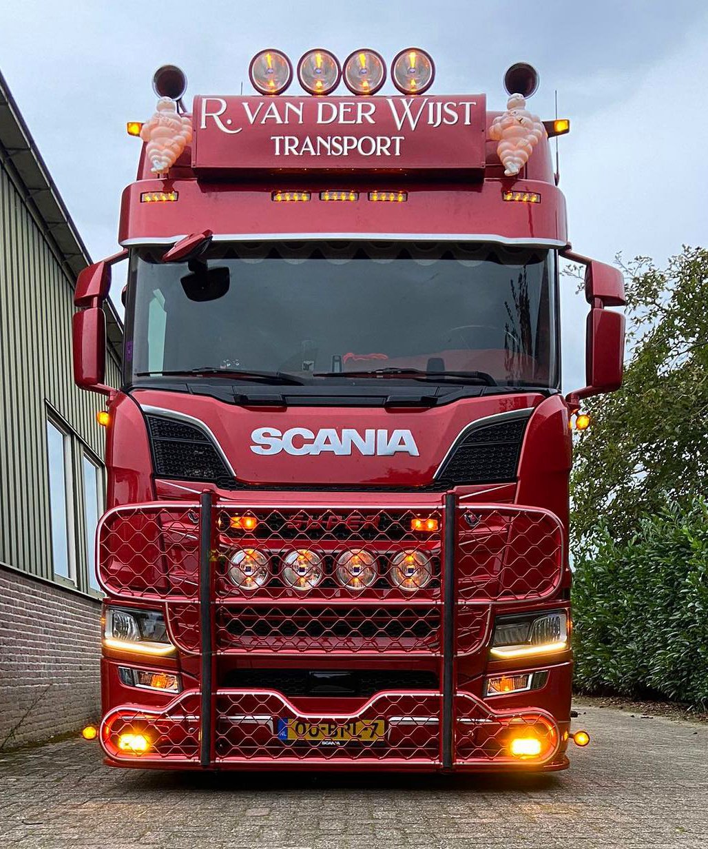 Scania Next Generation Sonnenblende type 2D alte Lampen