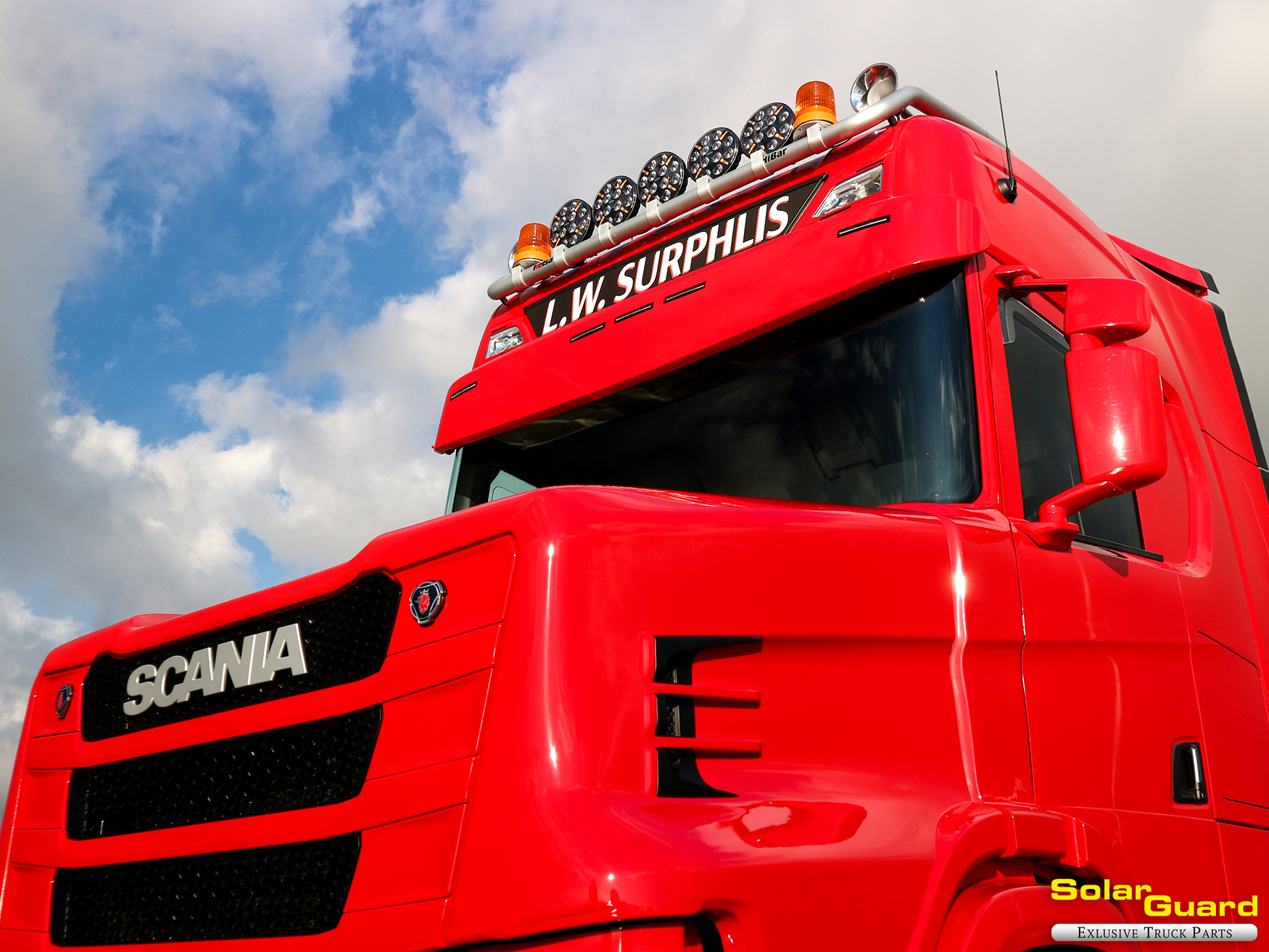 Scania Next Generation Sunvisor 5 à fond rond