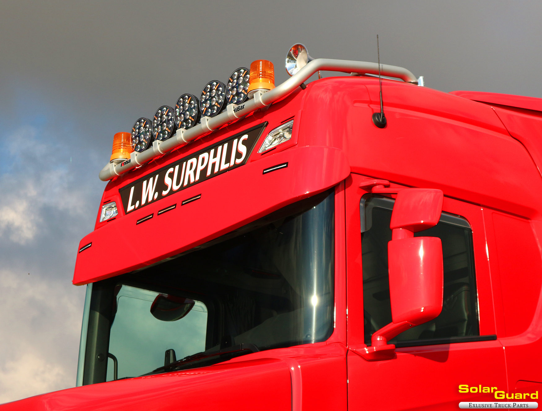 Scania Next Generation Sunvisor 5 à fond rond