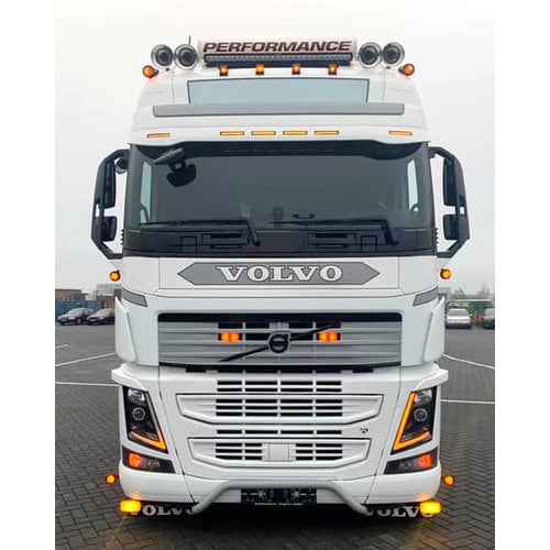 Volvo Lower front grille for Volvo Trucks FH4