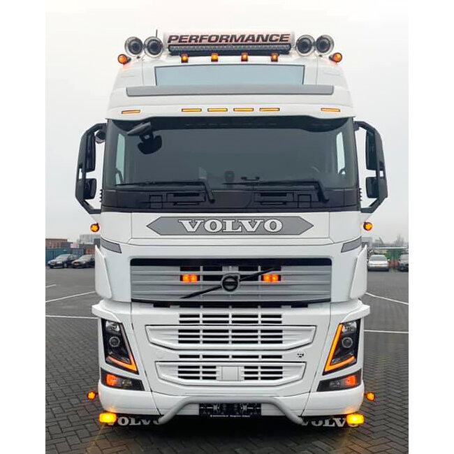 Volvo FH4 Parrilla delantera inferior
