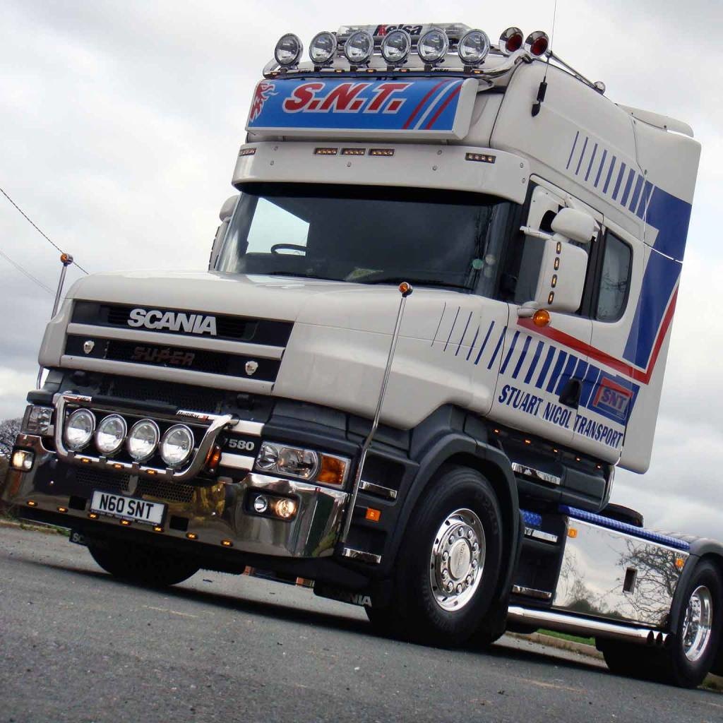 Scania 4er-Serie & R-Serie Highline/ Topline Sonnenblende Typ 2D