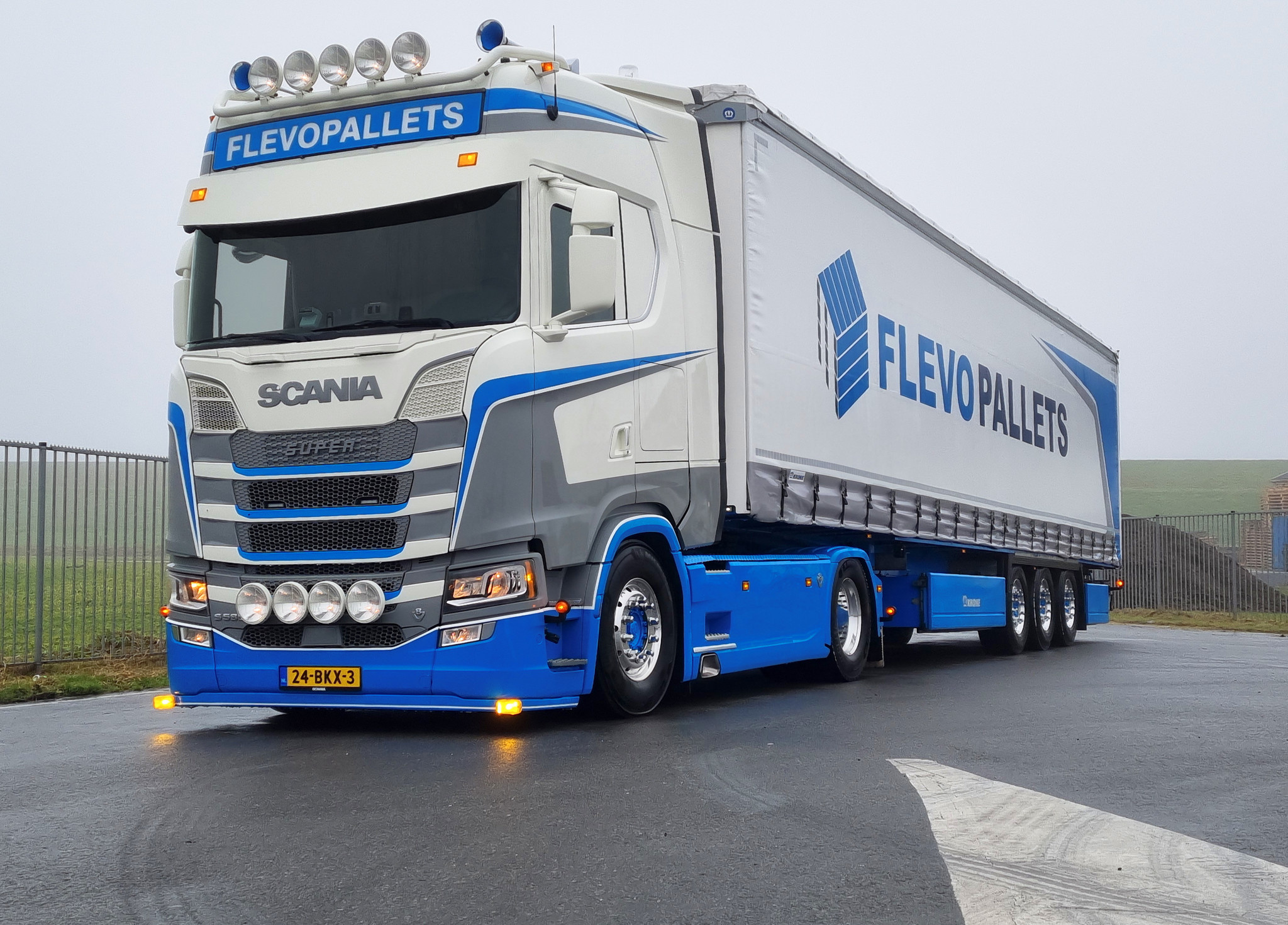 Scania Next Generation niedriger Stoßfänger Frontspoiler Typ 7