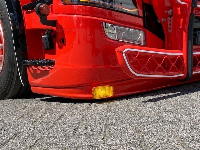 Scania Next Generation Mittlere Stoßstange Frontspoiler Typ 4