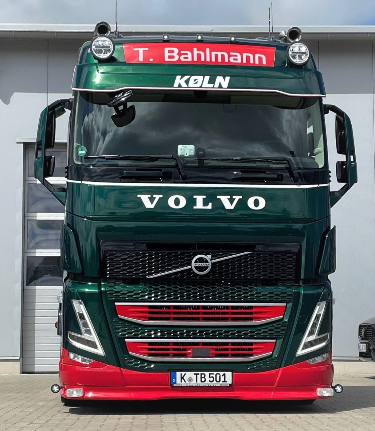 Volvo FH4/5 Stoßstangenspoiler 12 cm
