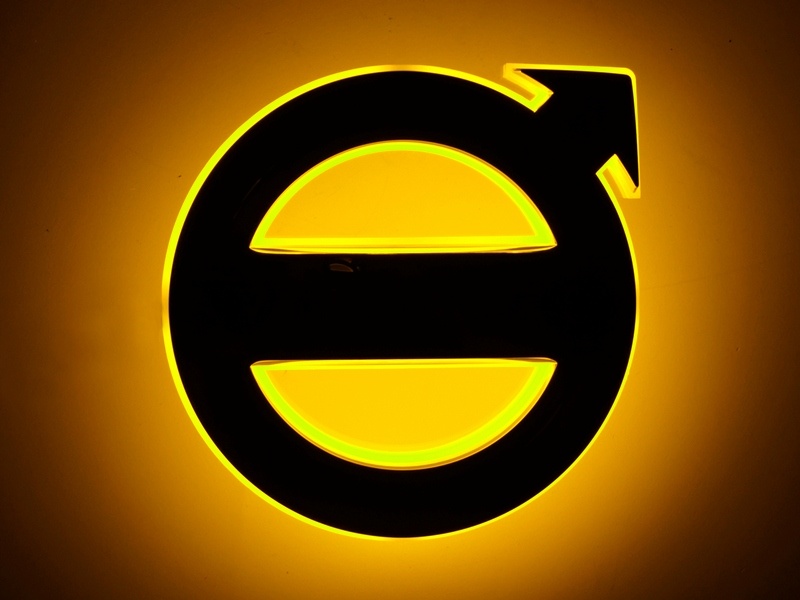 Volvo Beleuchtetes Logo 17 cm Zweifarbig