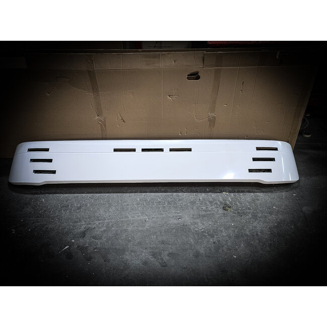 Scania Next Generation zonneklep met lijn