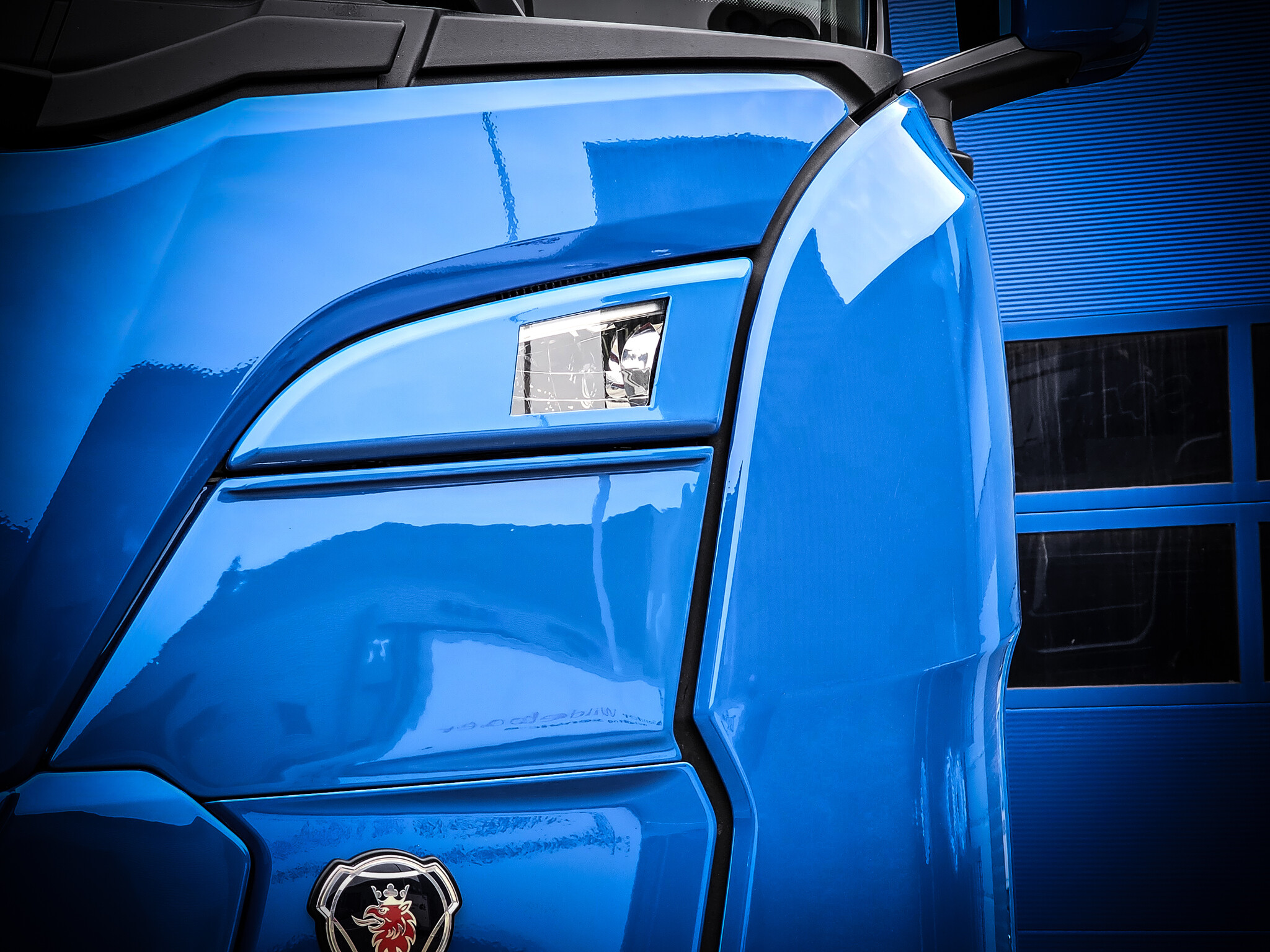 Scania Next Generation Fernlicht-Abdeckgitter