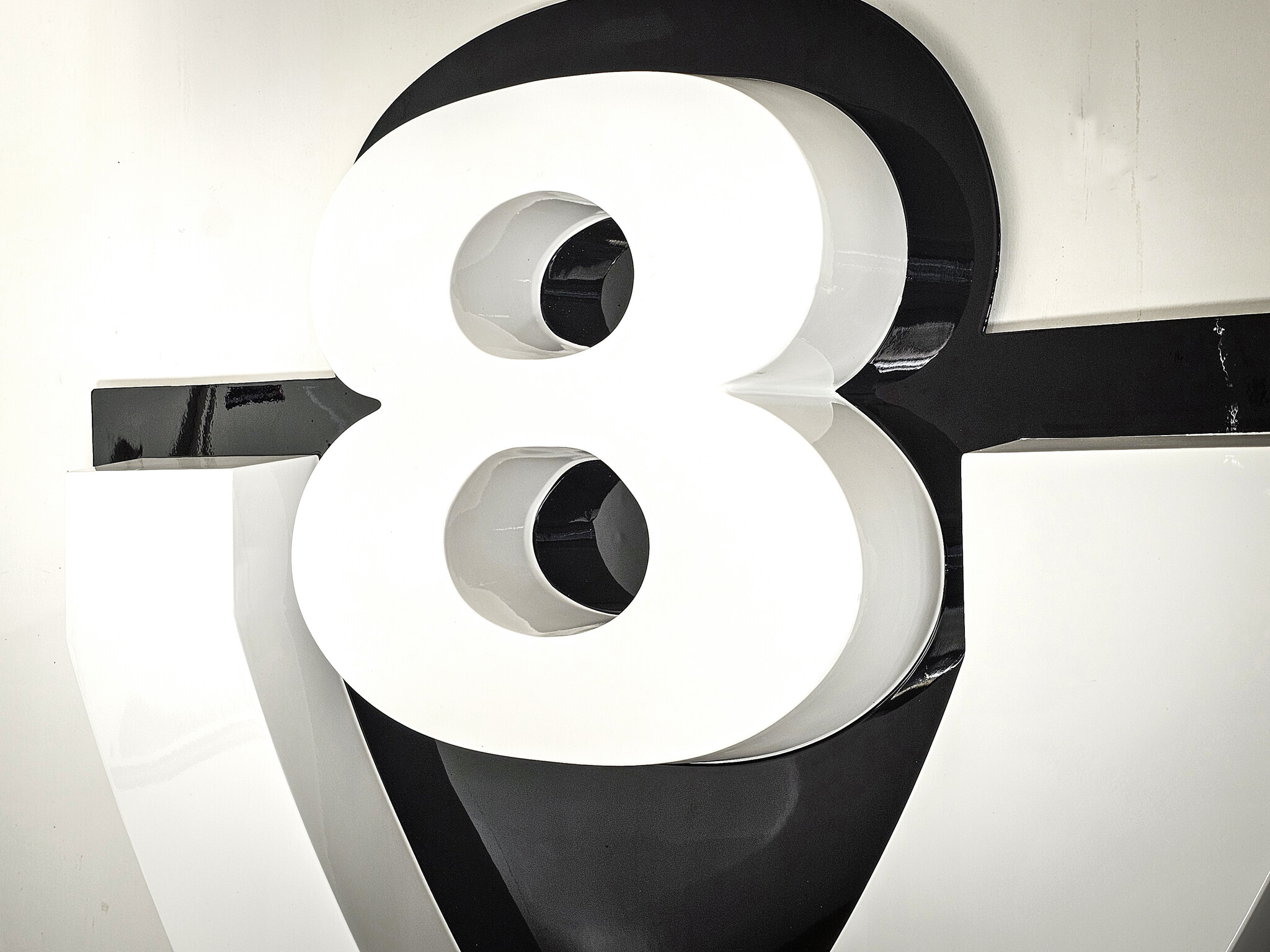 Scania Scania V8 Logo