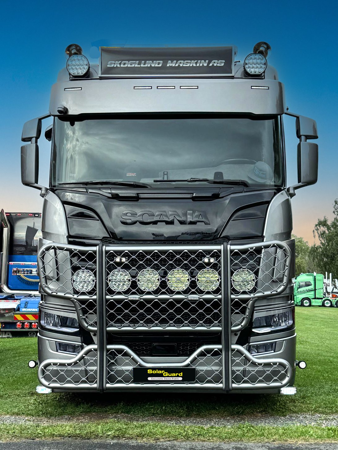 Scania afdekking voor bovenste grille volgende generatie