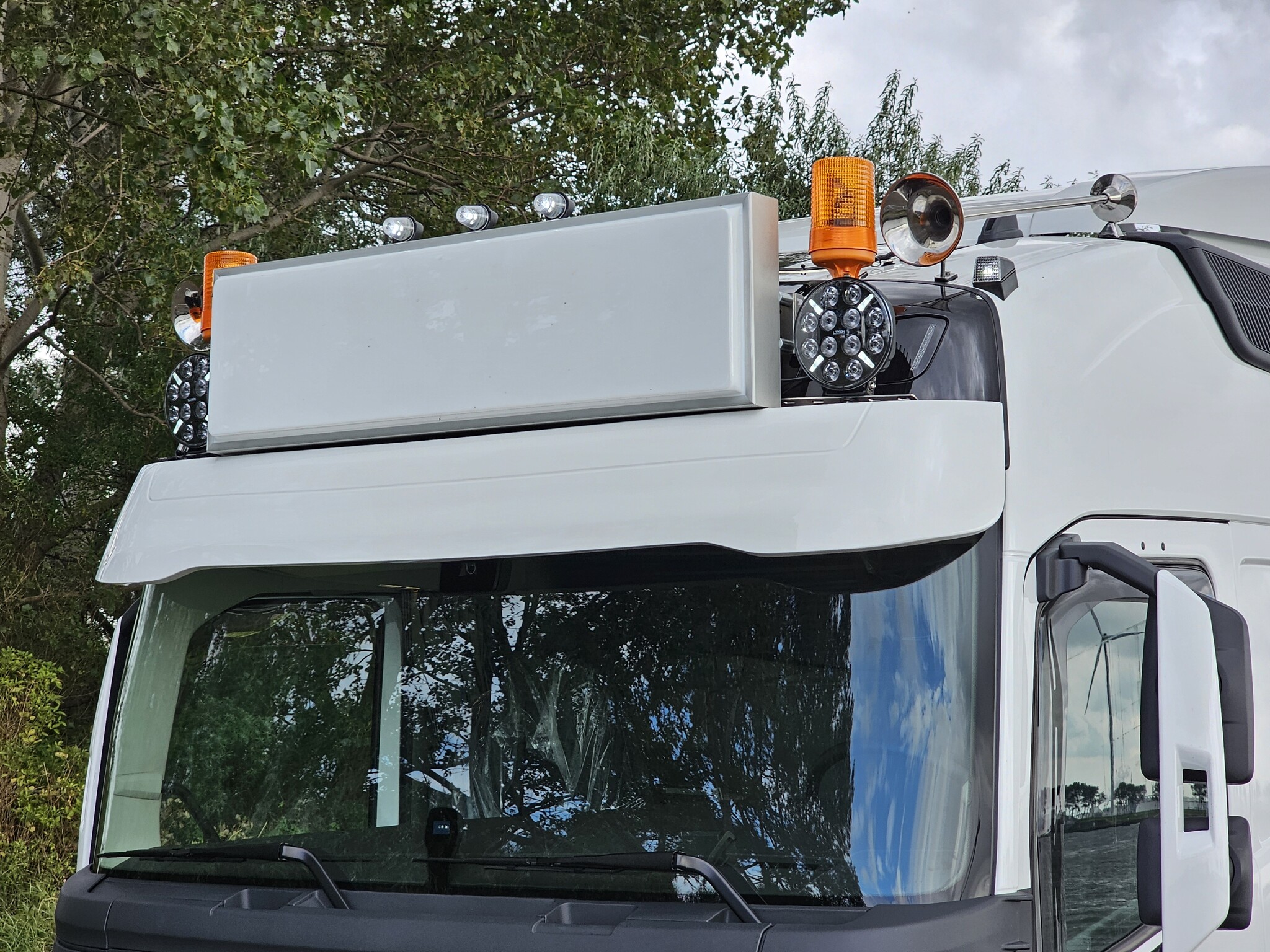Volvo Aero Sonnenblende Typ 2