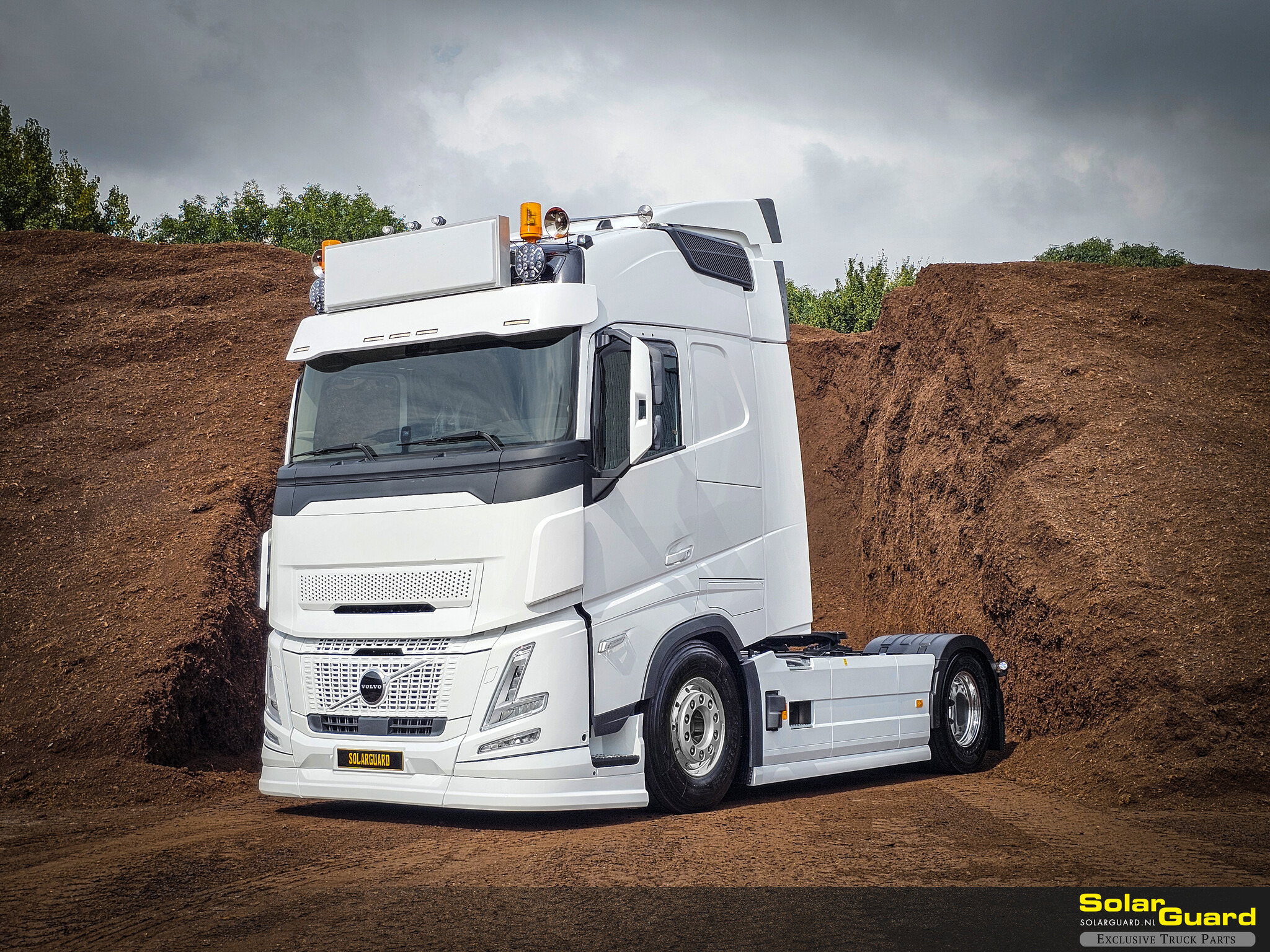 Check out our new accessories for the Volvo Aero 