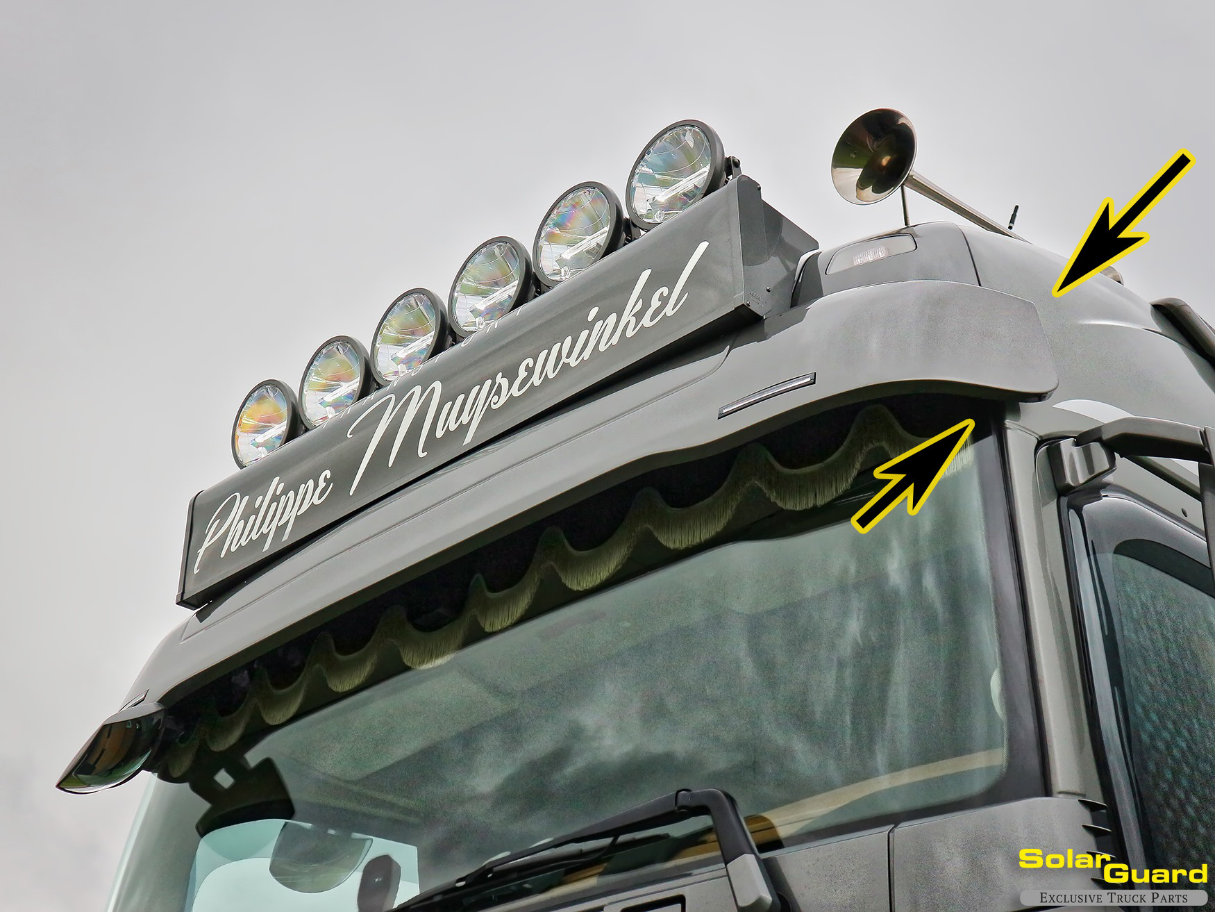 Volvo FH4/4B (5)  Complete Sunvisor Type 3 FWC