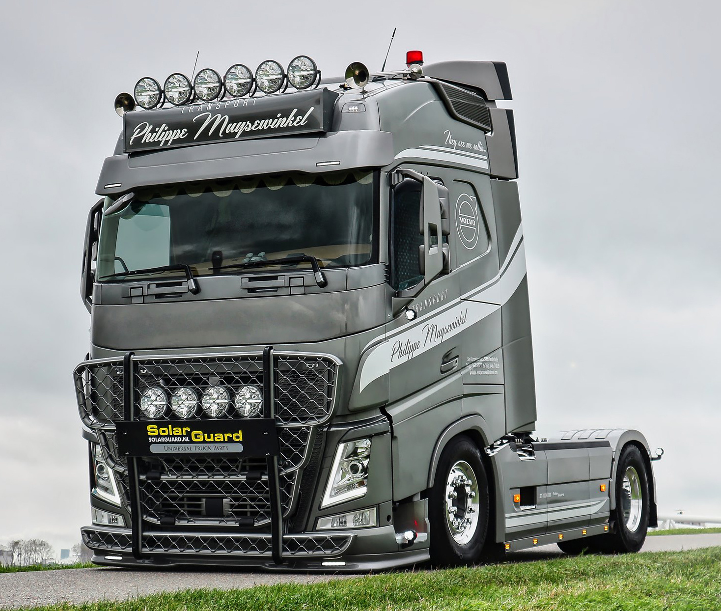 Volvo FH4/5 Komplette Sonnenblende Typ 3 FWC