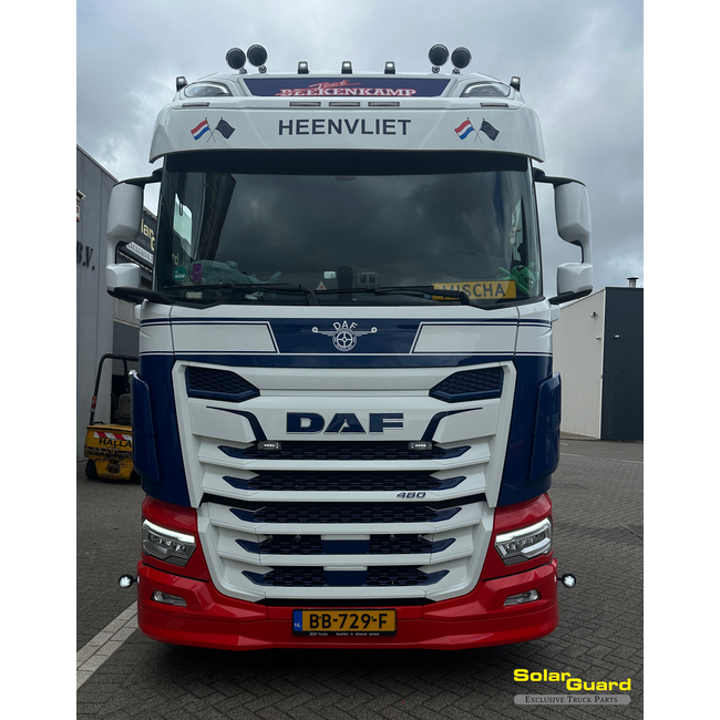 DAF XG+ zonneklep Type 3