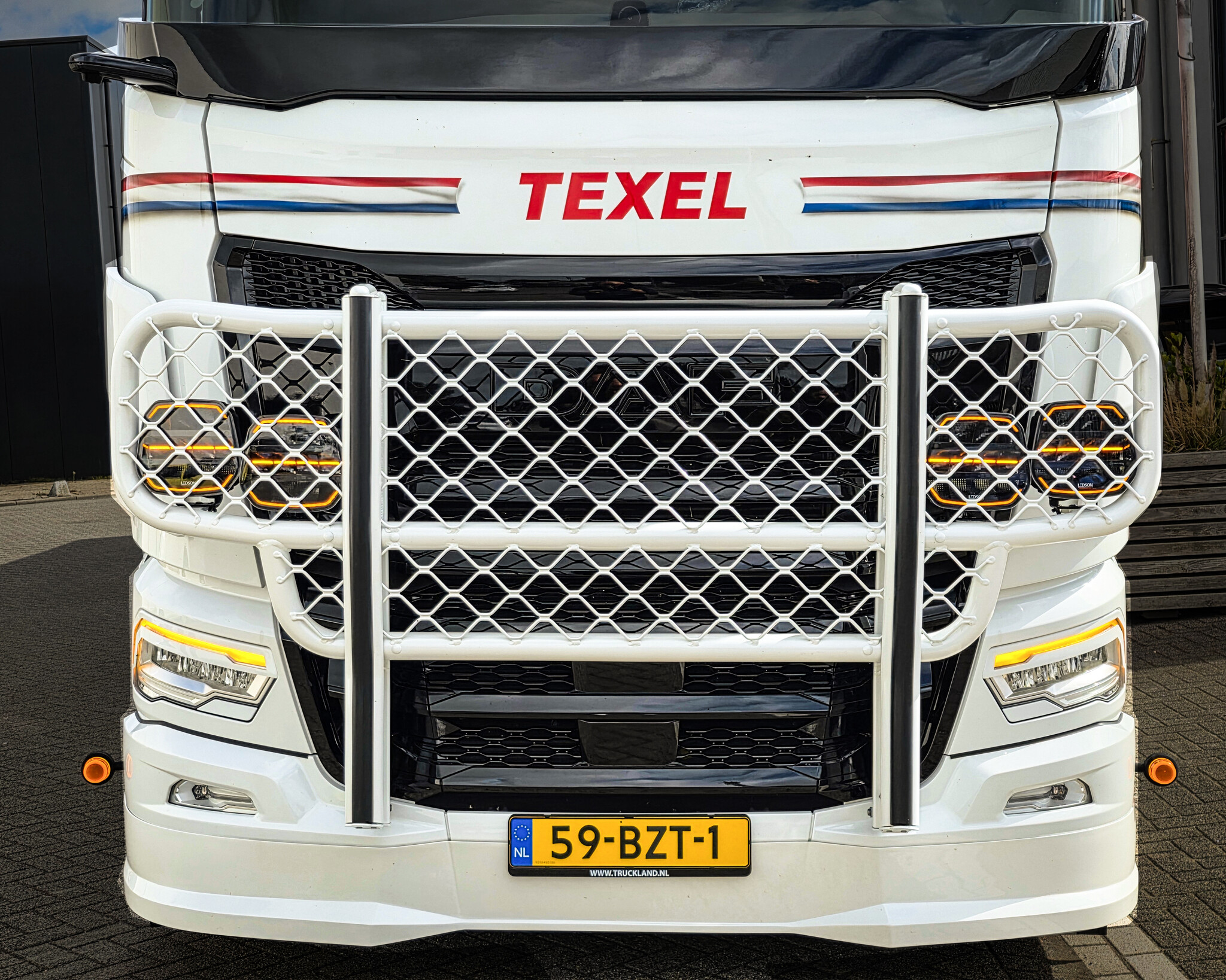 DAF NGD XG/XG+ Hypro Offroad Bullbar