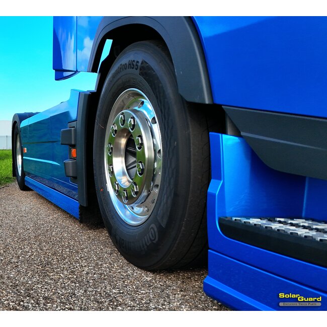 Volvo FH Aero Side skirt extension