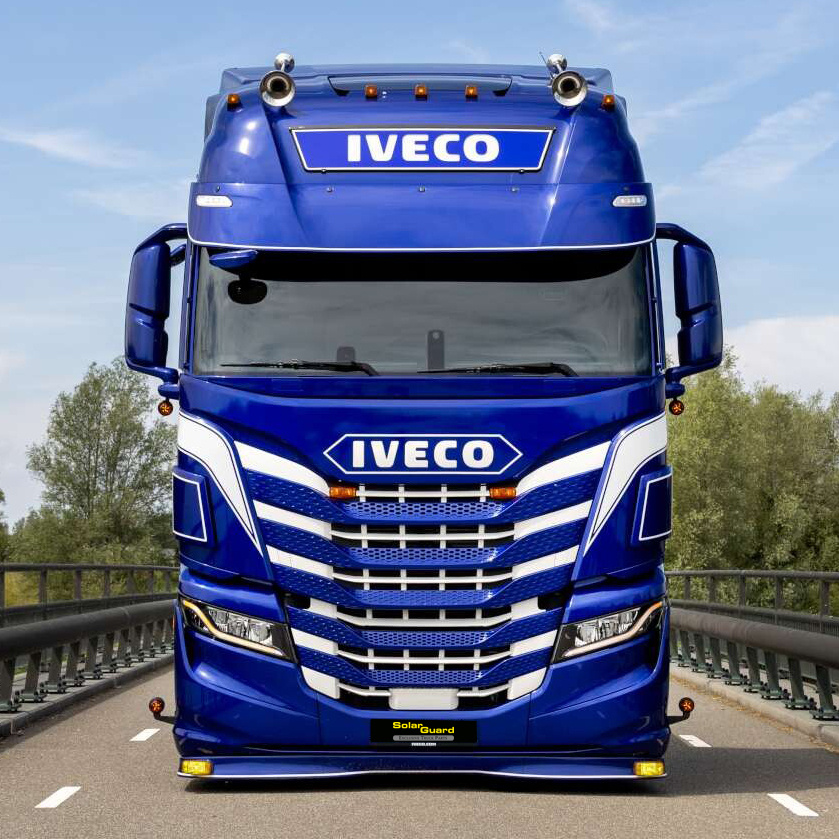 Iveco S-Way Sunvisor Type 1