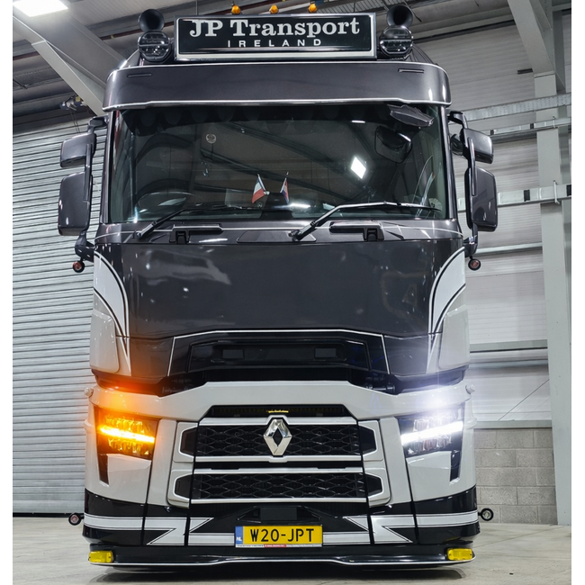 Renault T-Serie schaltbares orangefarbenes Tagfahrlicht