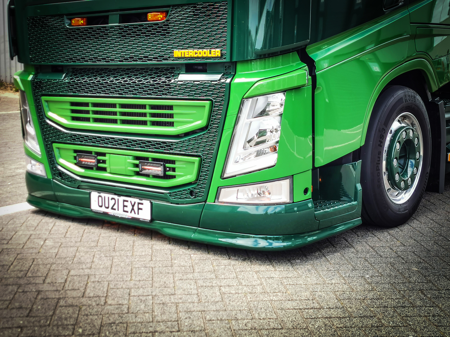 Volvo FH4/4B (5) Frontspoiler 9CM