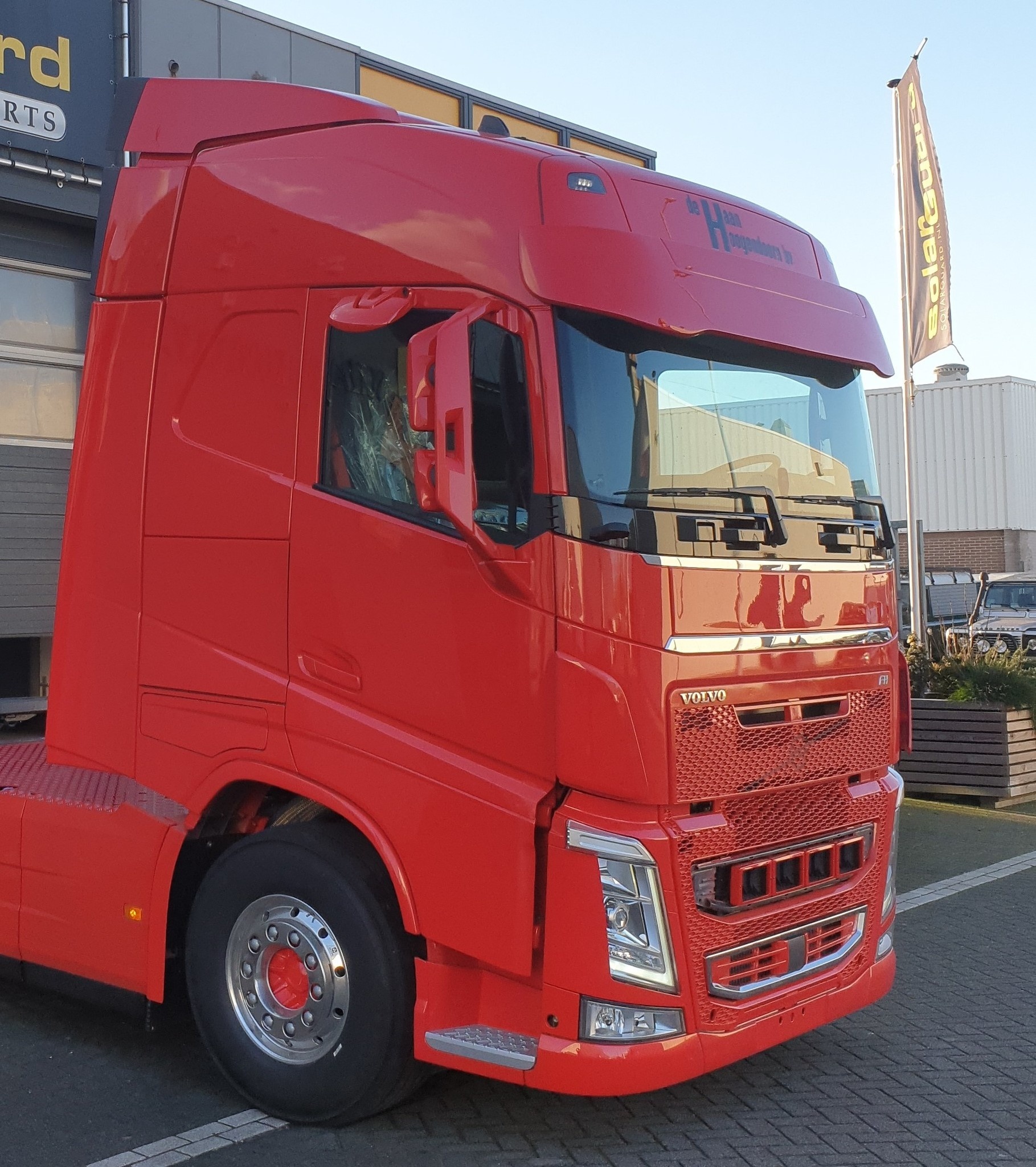 Volvo FH4/4B (5) Komplette Sonnenblende Typ 3