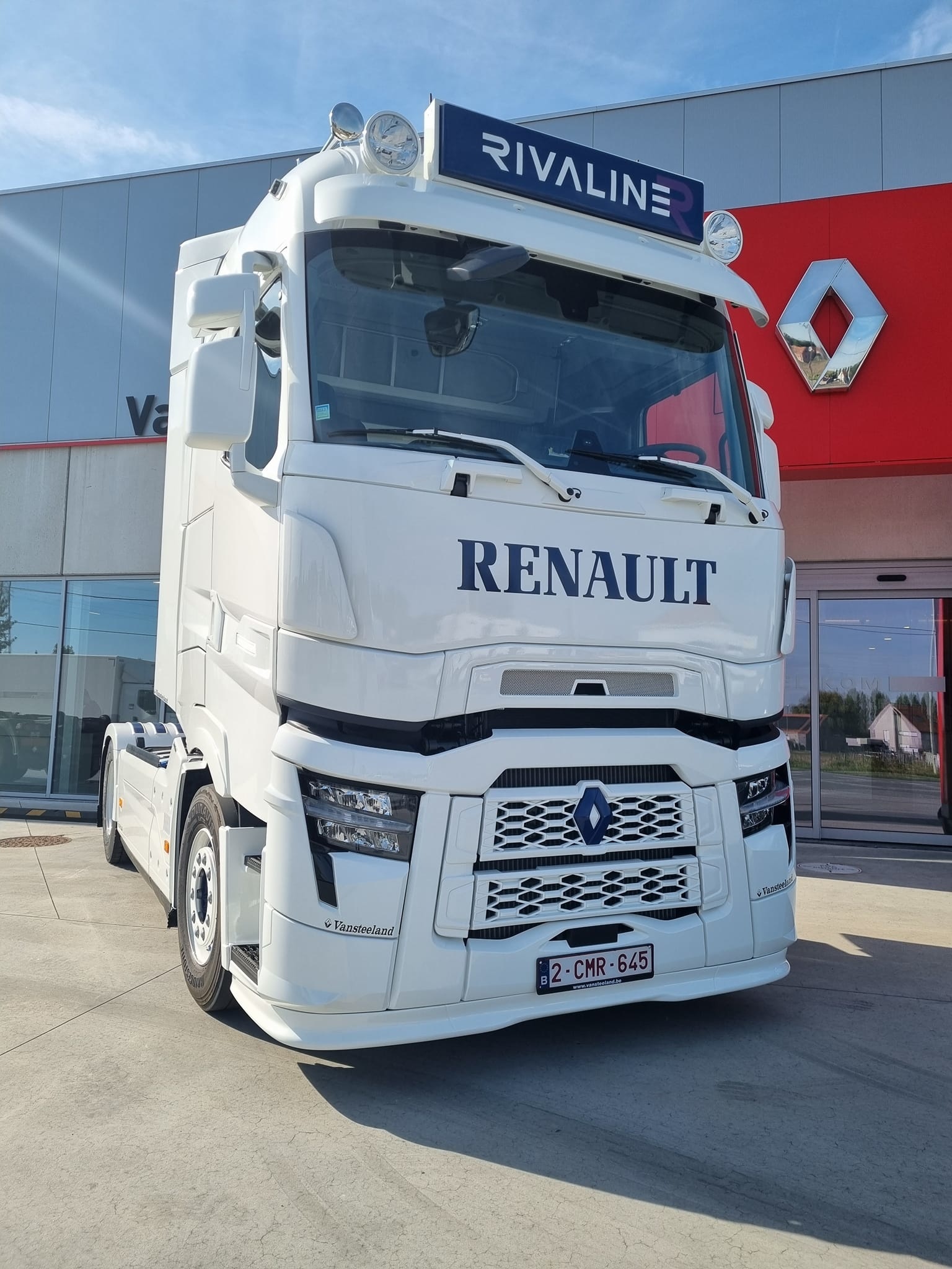 Renault T Series Front Spoiler Type 1