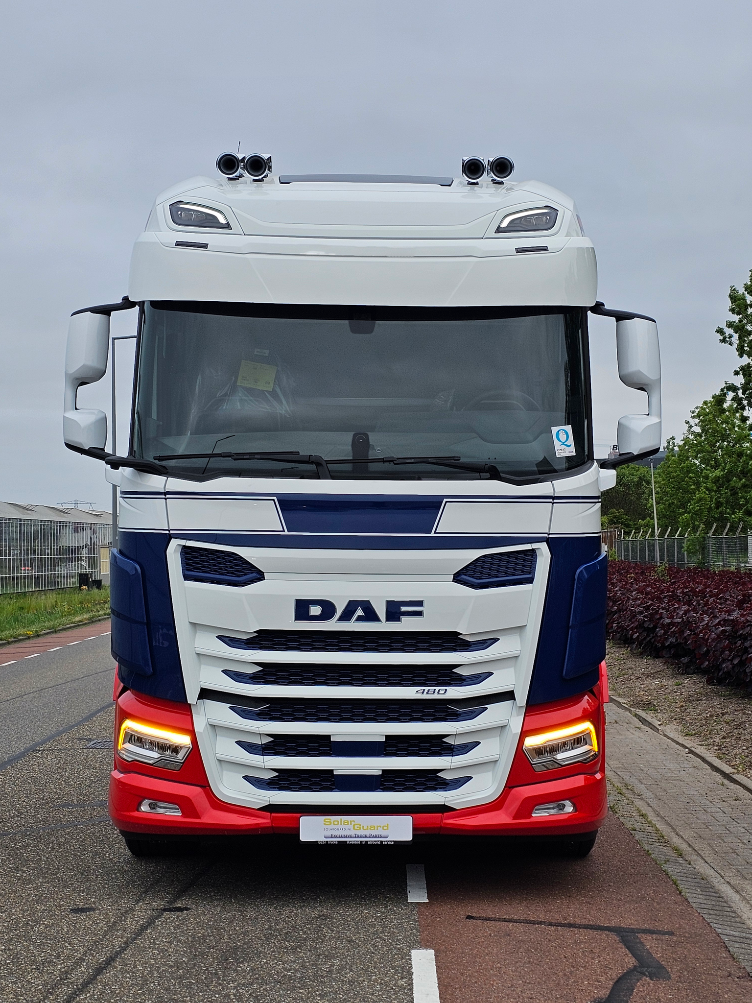 DAF NGD XF/XG Sonnenblende Typ 3